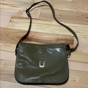 Vintage Karnig Mann made in Canada Olive Shoulder Purse